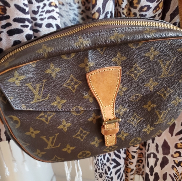 COPY - Louis Vuitton Jeunne Fille Monogram - Picture 3 of 8